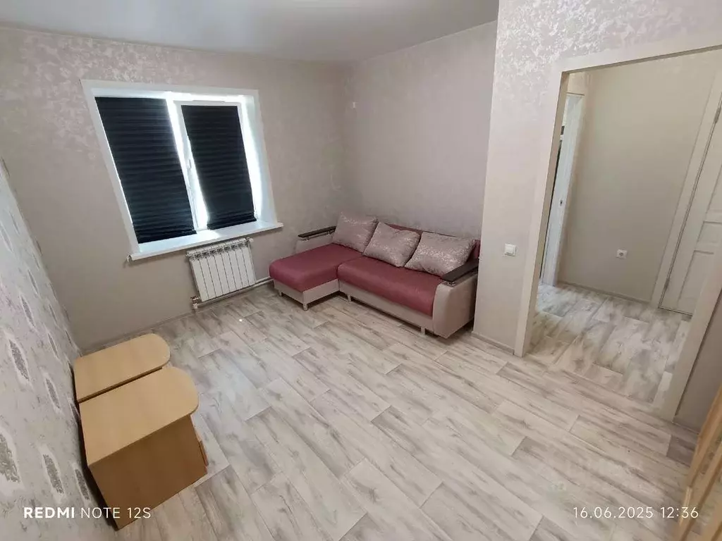 1-к кв. Белгородская область, Губкин Преображенская ул., 15 (30.0 м) - Фото 1