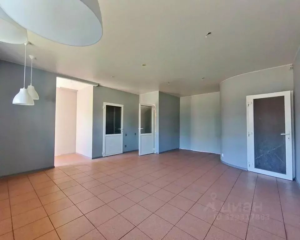 Офис в Калининградская область, Калининград пер. Щорса, 1 (155 м) - Фото 1