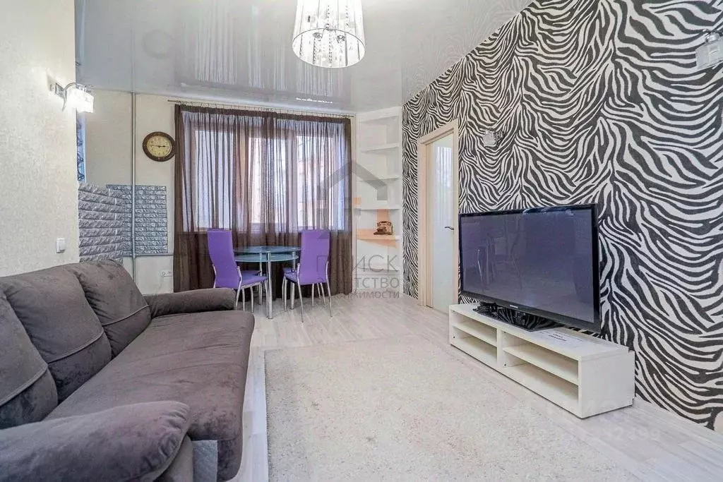 1-к кв. Татарстан, Казань ул. Сафиуллина, 50 (36.0 м) - Фото 1
