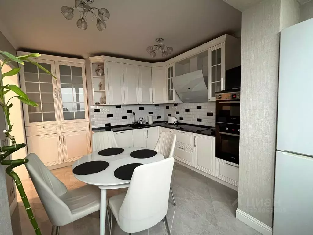 3-к кв. Москва Большая Очаковская ул., 3 (83.0 м) - Фото 1