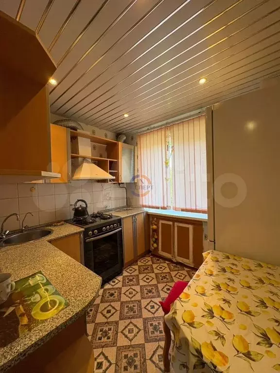 1-к. квартира, 32 м, 5/5 эт. - Фото 0