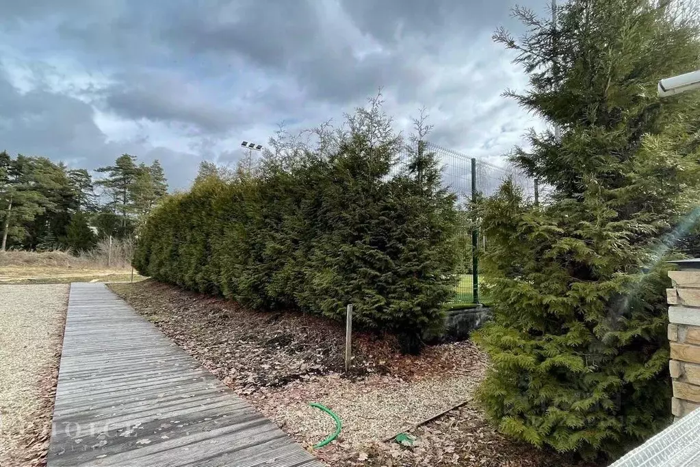 Участок в Московская область, Красногорск городской округ, д. ... - Фото 1