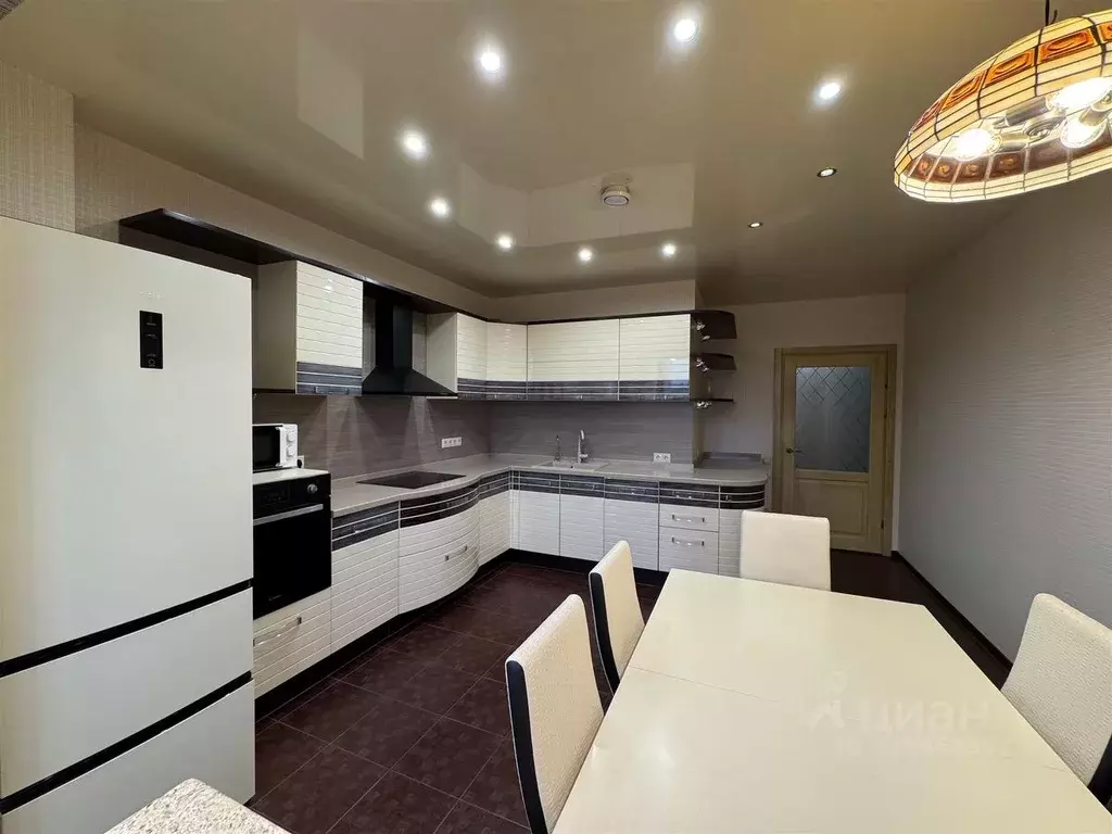 3-к кв. Краснодарский край, Краснодар Центральный мкр, ул. Кубанская ... - Фото 1