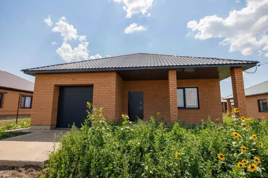 Дом в Оренбургская область, Оренбургский район, с. Подгородняя ... - Фото 2