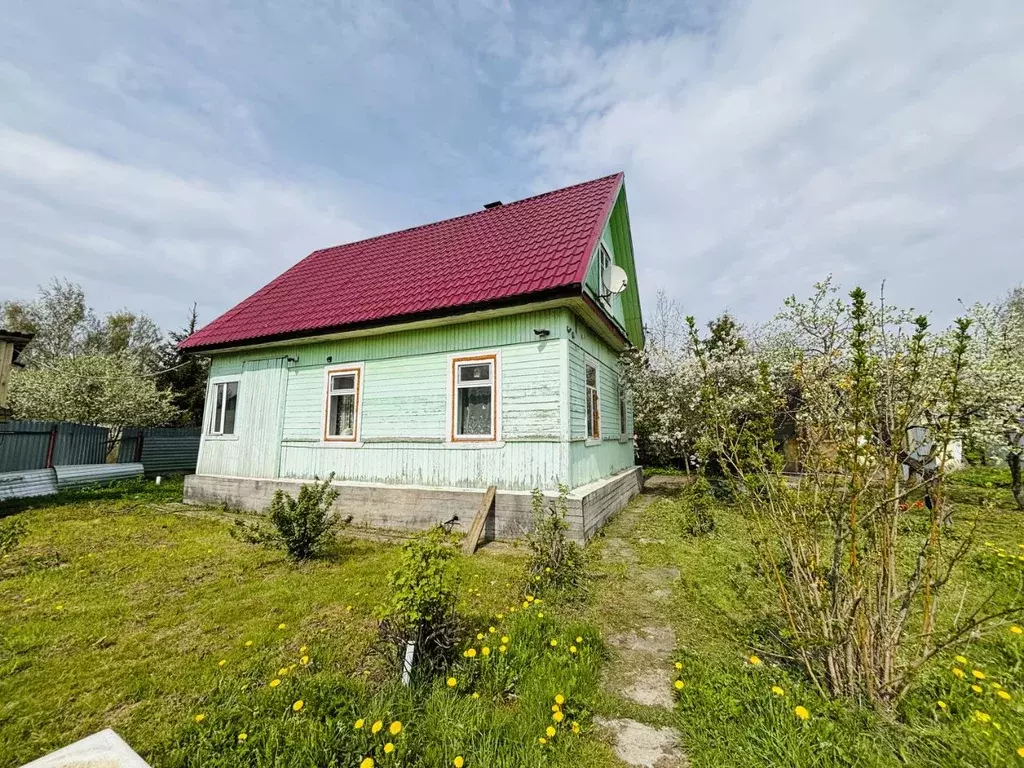 Дом в Санкт-Петербург Горелово тер., ул. Красная, 17 (50 м) - Фото 1