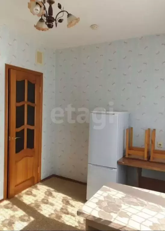 1-к кв. Омская область, Омск ул. Малиновского, 10 (37.1 м) - Фото 0