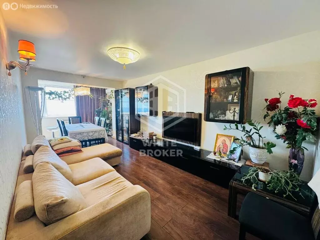 3-комнатная квартира: Алупка, Западная улица, 22 (62 м) - Фото 1