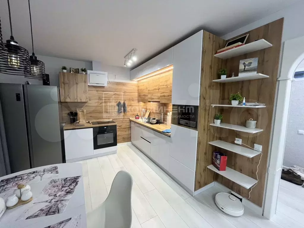 2-к. квартира, 54 м, 1/9 эт. - Фото 0