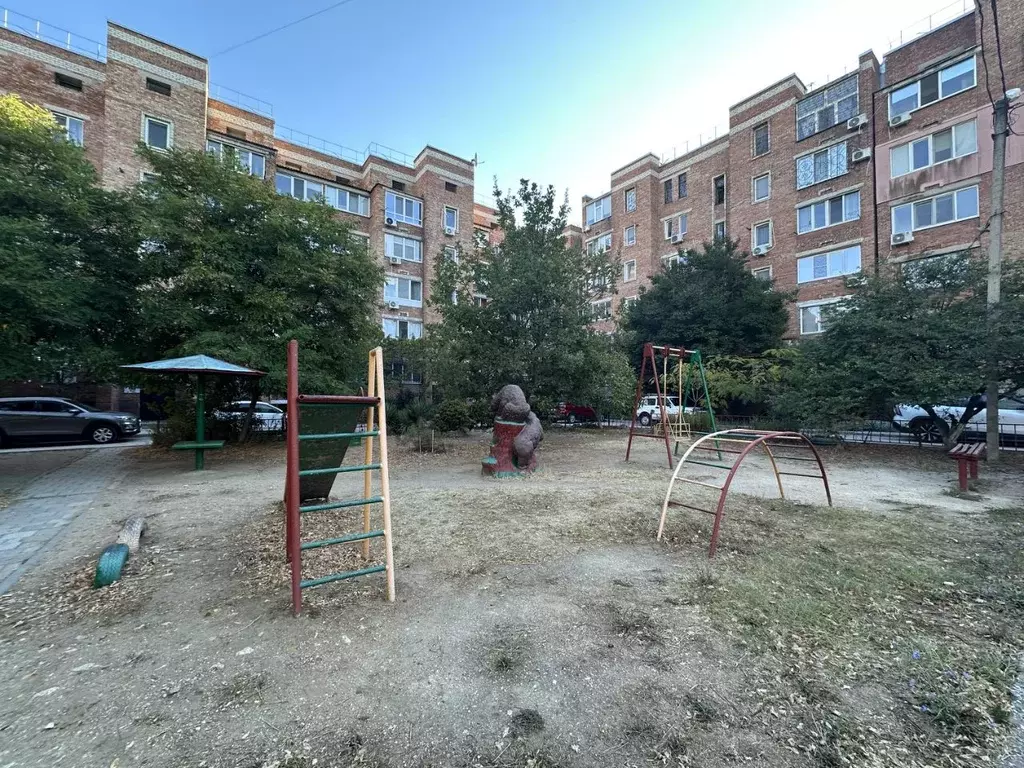 1-к кв. Крым, Керчь ул. Карла Маркса, 10 (35.9 м) - Фото 2