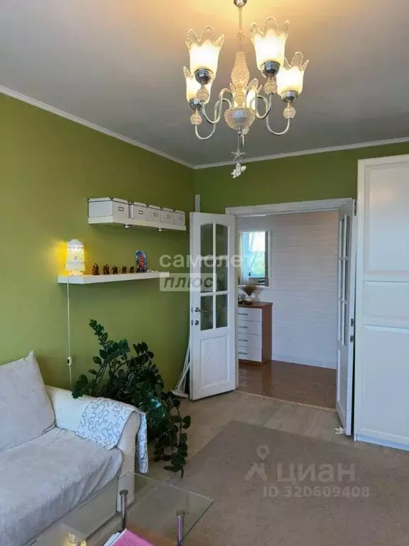 3-к кв. Омская область, Омск Заозерный мкр, просп. Менделеева, 25 ... - Фото 0