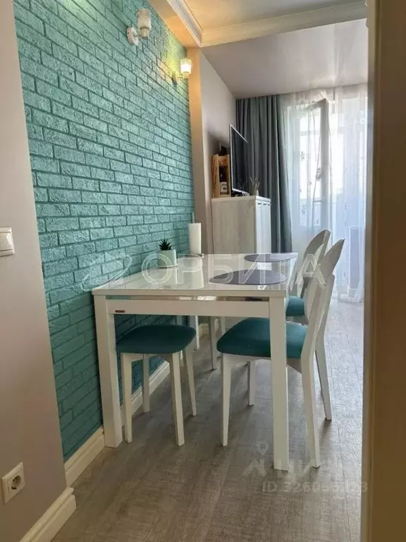 3-к кв. Тюменская область, Тюмень Кремлевская ул., 110к1 (95.0 м) - Фото 1