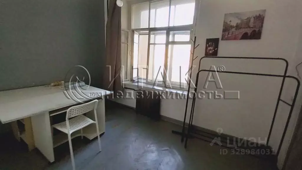 Комната Санкт-Петербург 11-я Васильевского острова линия, 52 (15.0 м) - Фото 2