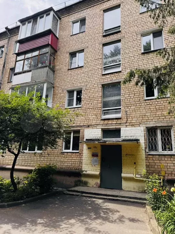 1-к. квартира, 32 м, 2/4 эт. - Фото 0