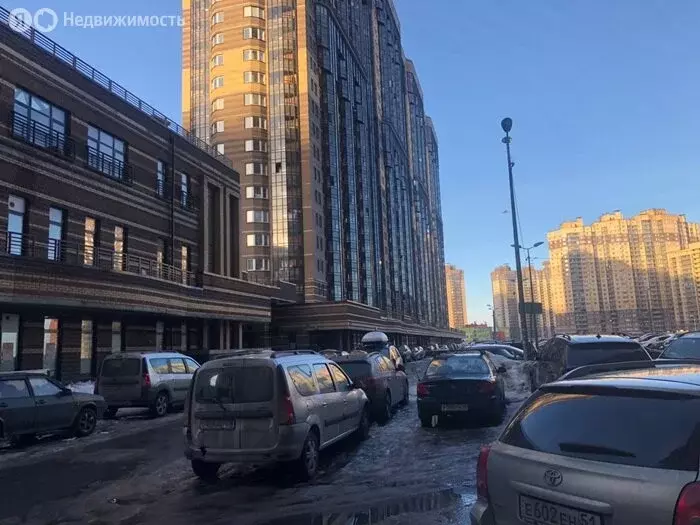 Торговая площадь (2067.1 м) - Фото 1