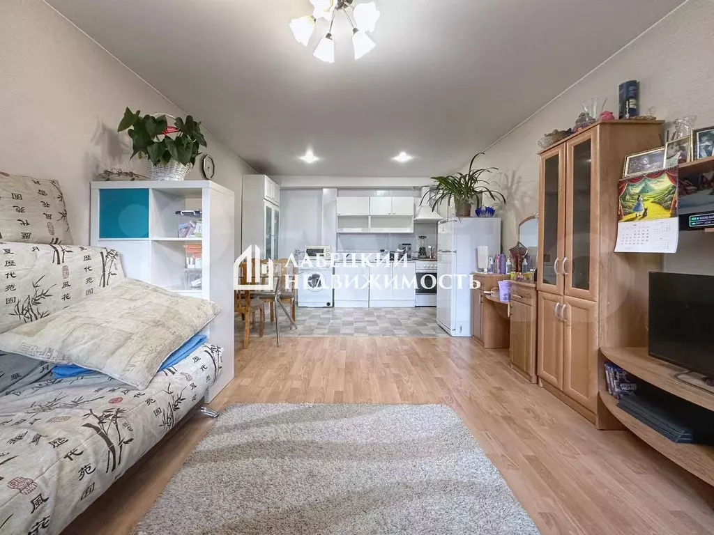 1-к. квартира, 45 м, 2/9 эт. - Фото 1