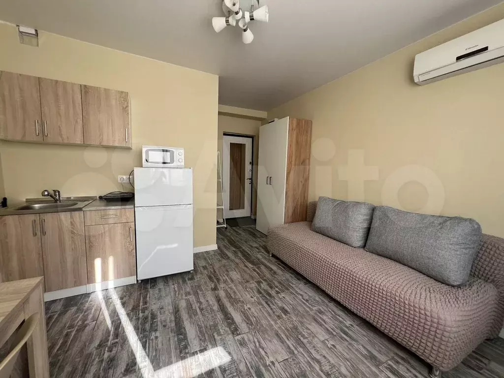 Апартаменты-студия, 18 м, 2/17 эт. - Фото 0