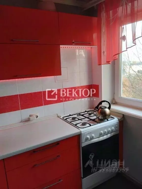 3-к кв. Костромская область, Кострома Индустриальная ул., 61 (64.0 м) - Фото 0