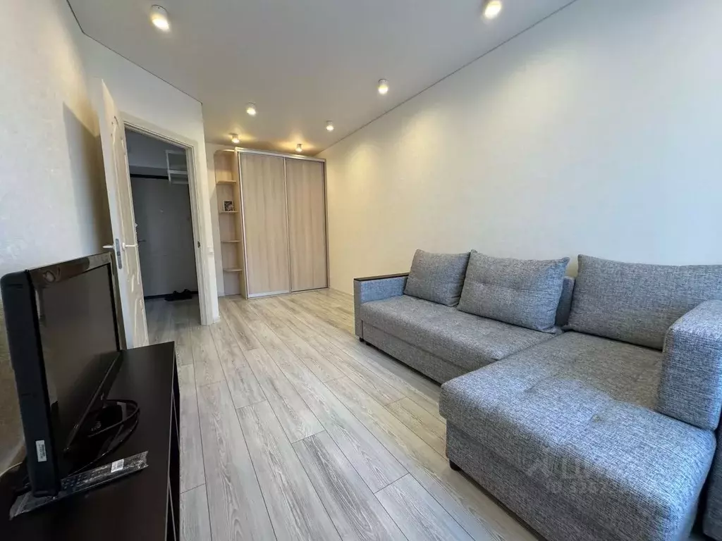 1-к кв. Татарстан, Казань ул. Фикрята Табеева, 1 (40.0 м) - Фото 2