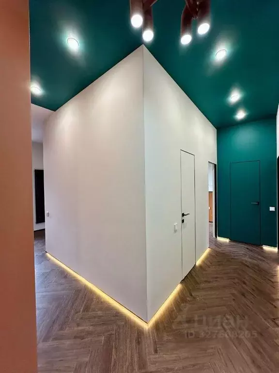 3-к кв. Московская область, Красногорск городской округ, с. ... - Фото 2