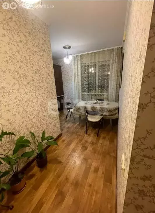 2-комнатная квартира: Горно-Алтайск, улица Петра Сухова, 12 (77.7 м) - Фото 2