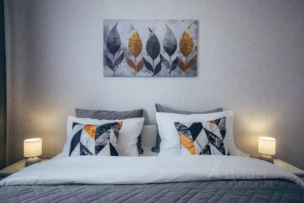 3-к кв. Калининградская область, Калининград бул. Борисовский, 17 ... - Фото 1