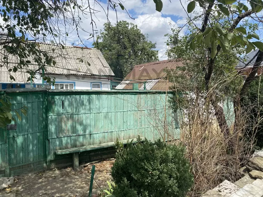 Дом в Адыгея, Майкоп ул. Революции, 94 (70 м) - Фото 1