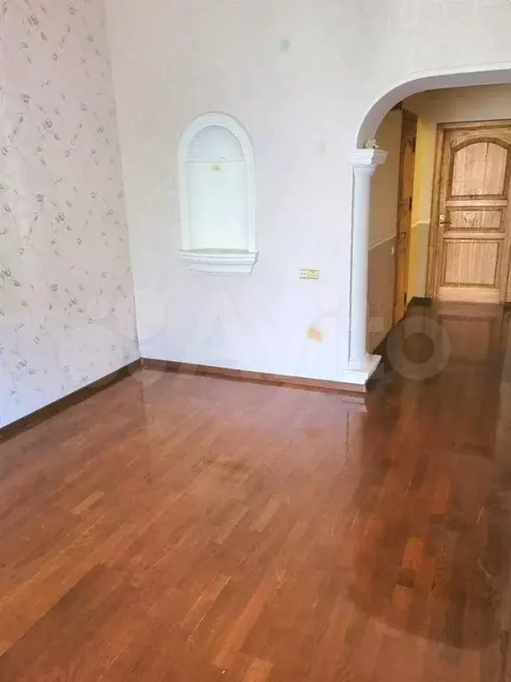 2-к. квартира, 56 м, 1/5 эт. - Фото 1