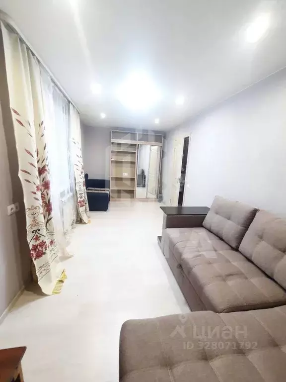 2-к кв. Воронежская область, Воронеж Южно-Моравская ул., 35 (42.0 м) - Фото 1