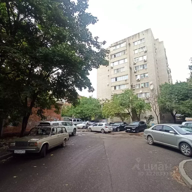 3-к кв. Краснодарский край, Краснодар Алма-Атинская ул., 148 (68.0 м) - Фото 1