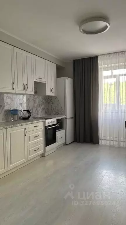 2-к кв. Нижегородская область, Нижний Новгород ул. Мичурина, 1 (70.0 ... - Фото 2