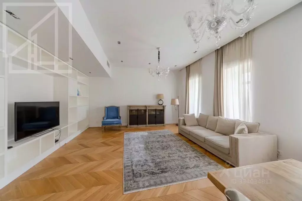 3-к кв. Москва Никольская ул., 10/2С2б (140.0 м) - Фото 2
