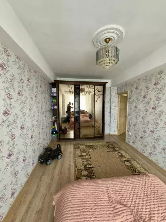 1-к. квартира, 52 м, 9/12 эт. - Фото 1