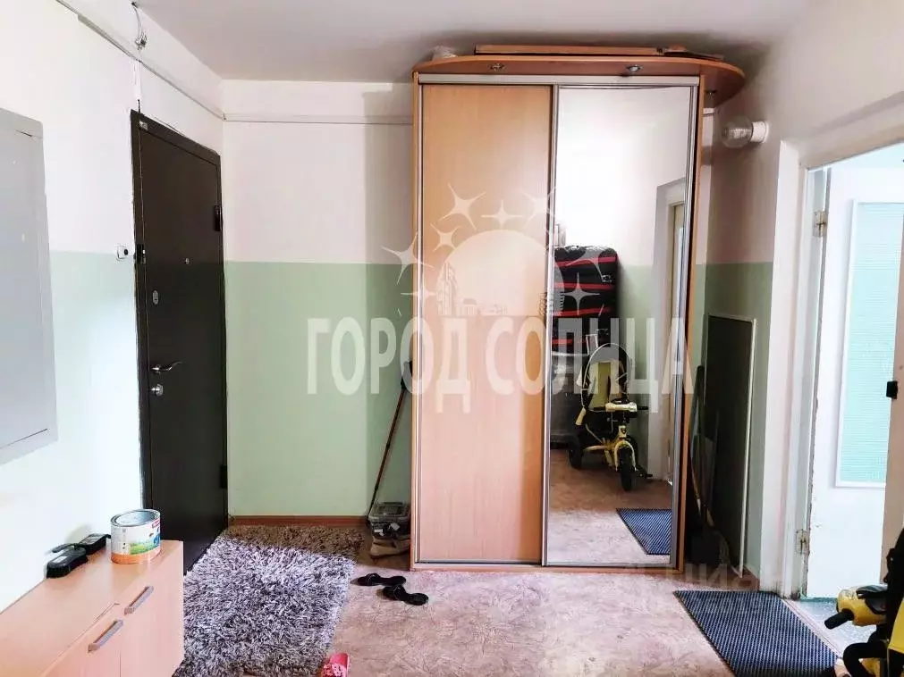 2-к кв. Омская область, Омск ул. Красных Зорь, 148 (80.3 м) - Фото 2