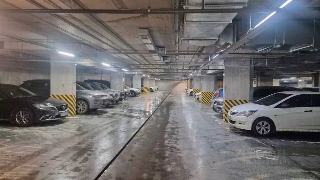 Гараж в Татарстан, Казань ул. Азата Аббасова, 10 (14 м) - Фото 1