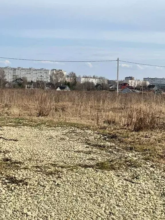 Участок в Ленинградская область, Коммунар г. Гатчинский муниципальный ... - Фото 0