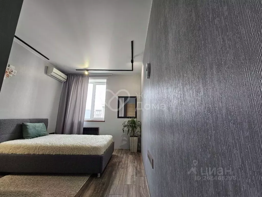 3-к кв. Волгоградская область, Волгоград ул. Добрушина, 7А (74.6 м) - Фото 2