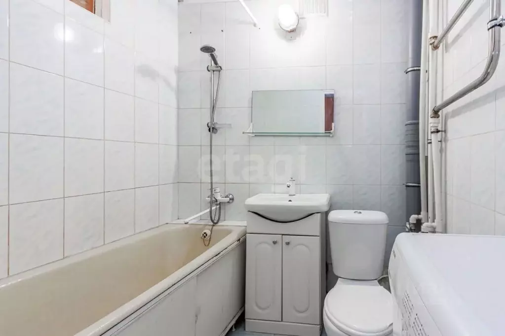 1-к кв. Тюменская область, Тюмень ул. Карла Маркса, 104 (35.0 м) - Фото 1