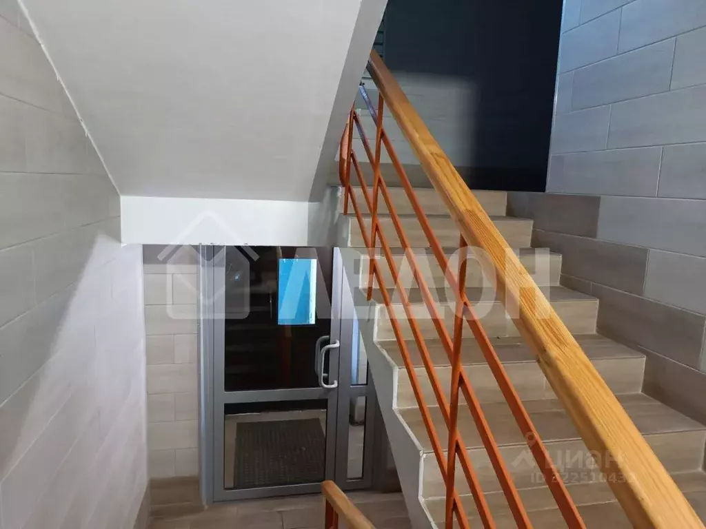 3-к кв. Омская область, Омск ул. 70 лет Октября, 14/2 (63.7 м) - Фото 2