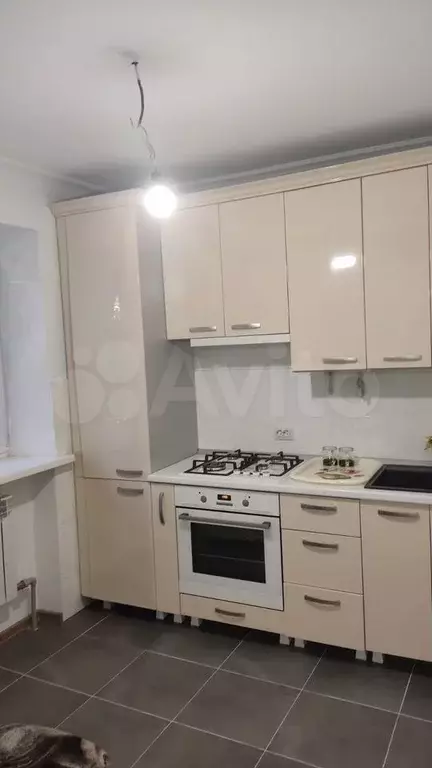 3-к. квартира, 65 м, 1/3 эт. - Фото 0