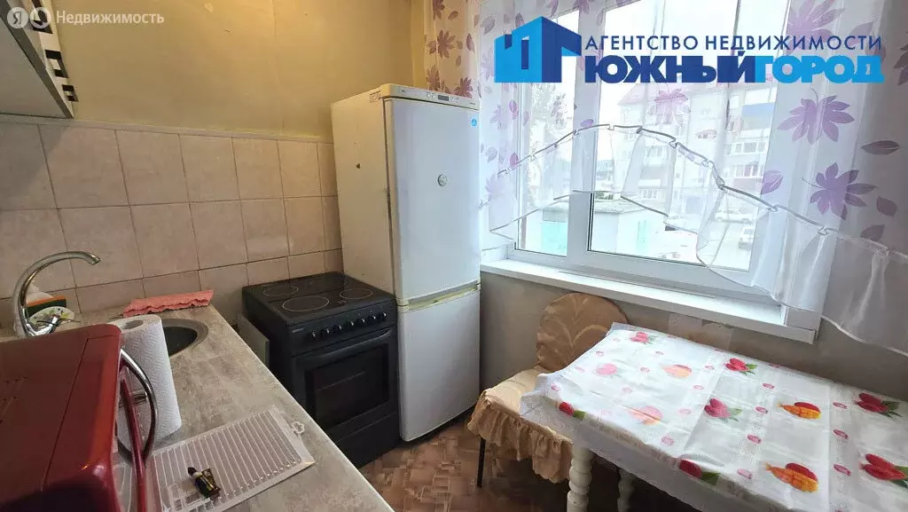 2-комнатная квартира: Южно-Сахалинск, Вокзальная улица, 9А (43.7 м) - Фото 1