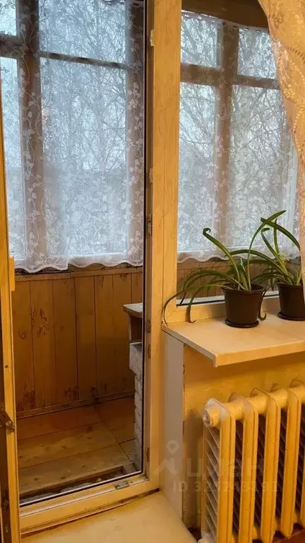 2-к кв. Ленинградская область, Лужское городское поселение, пос. ... - Фото 2