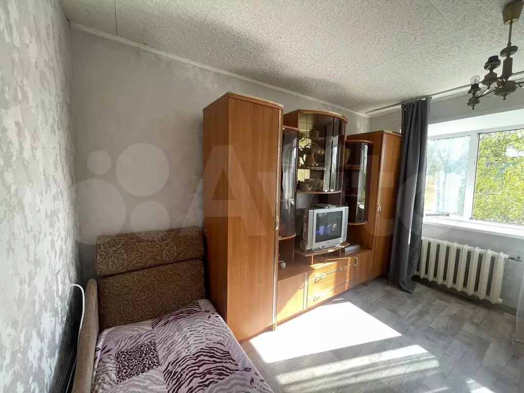 Комната 17,1 м в 4-к., 5/5 эт. - Фото 1
