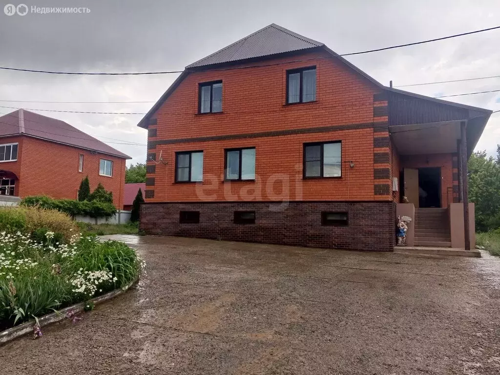 Дом в село Лямбирь, Кооперативная улица (110 м) - Фото 1
