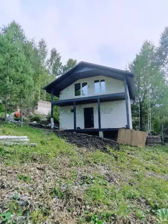 Дом в Алтай, Горно-Алтайск пл. Ленина (106 м) - Фото 1