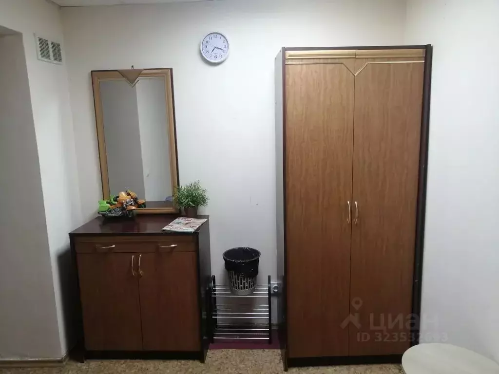 Комната Нижегородская область, Нижний Новгород ул. Луначарского, 25/4 - Фото 2