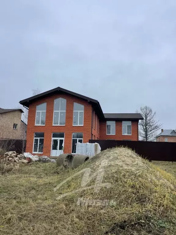 Коттедж в Московская область, Серпухов городской округ, д. ... - Фото 1