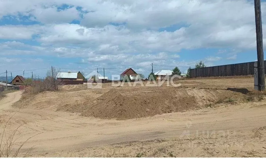 Участок в Бурятия, Тарбагатайский район, Саянтуйское с/пос, с. Нижний ... - Фото 1