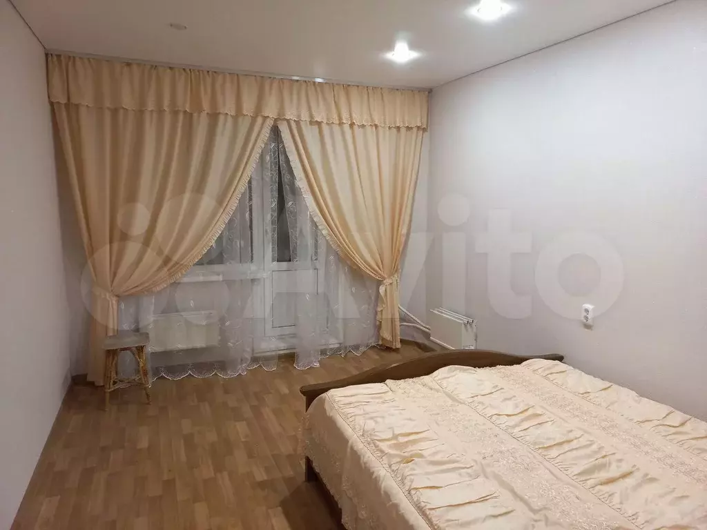 3-к. квартира, 65 м, 2/6 эт. - Фото 0