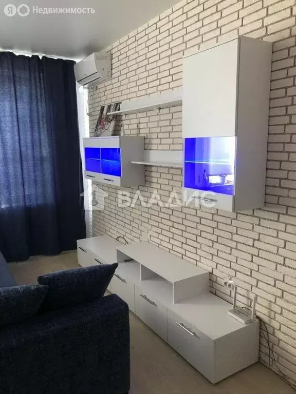 Квартира-студия: Москва, район Троицк, 3-я Нововатутинская улица, 8 ... - Фото 1