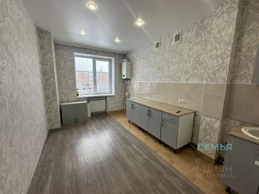 2-к кв. Северная Осетия, Владикавказ ул. Зураба Магкаева, 83 (62.0 м) - Фото 1